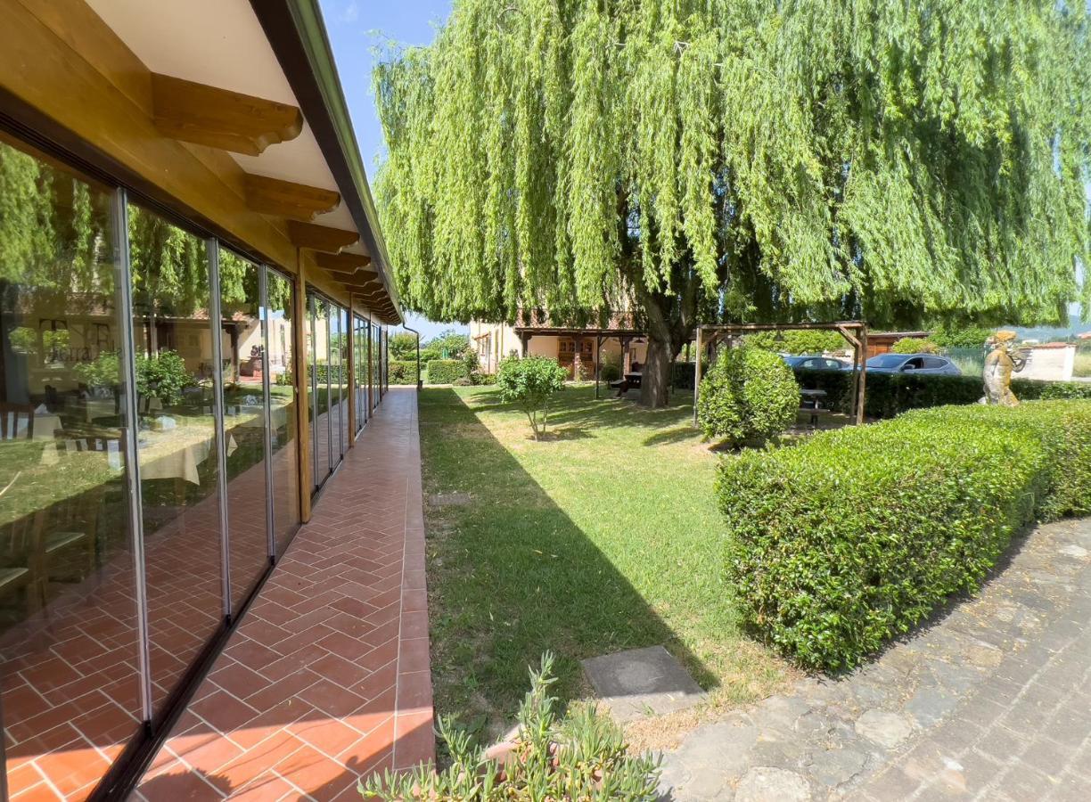 Agriturismo Terra Di Elea Azienda Agricola Di Raimondo Michela 阿谢亚 外观 照片