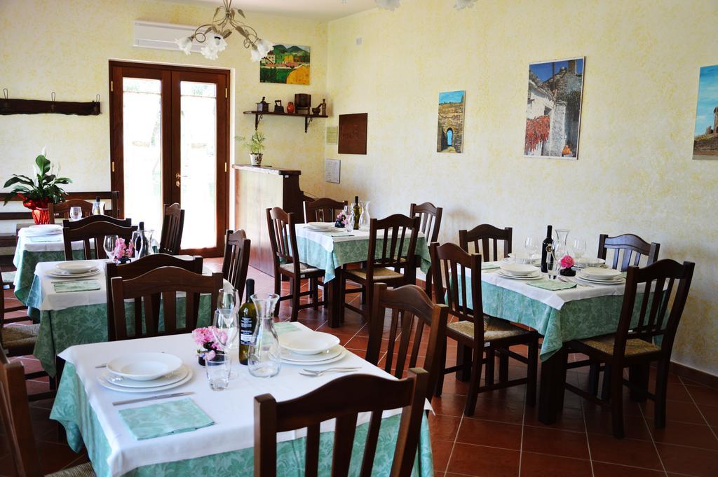 Agriturismo Terra Di Elea Azienda Agricola Di Raimondo Michela 阿谢亚 外观 照片